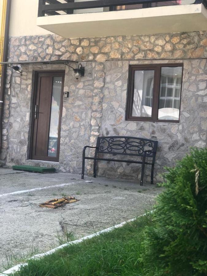 Appartamento Apartament Nicolle Poiana Brasov Esterno foto
